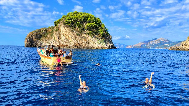 Take a dip in the Mediterranean on one of our boating excursions on the Amalfi Coast. 